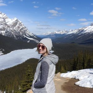 Meet your Posher, Roara